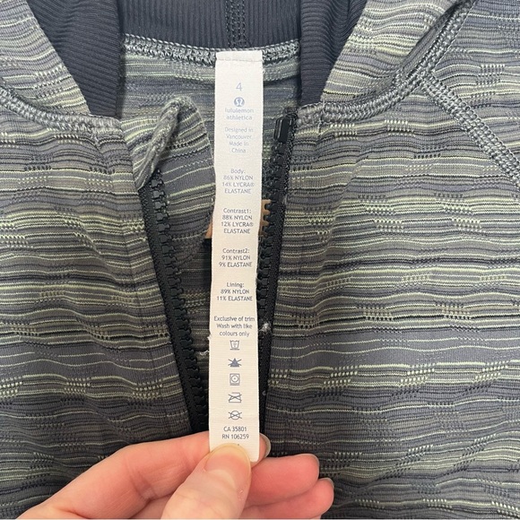 Lululemon Daily Practice Jacket Space Dye Fatigue Green Black Zip Hood Size 4 - Picture 4 of 14